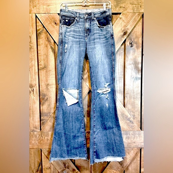 NWT Ariat High Rise Thea Flares Jeans Sz 27R - Picture 4 of 16